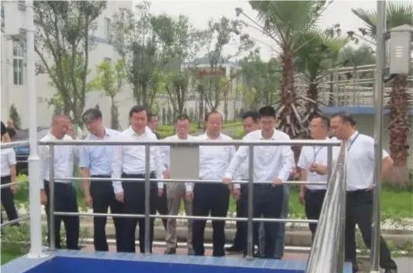 四川省副省长陈炜一行莅临乐山彩运网水务有限公司调研